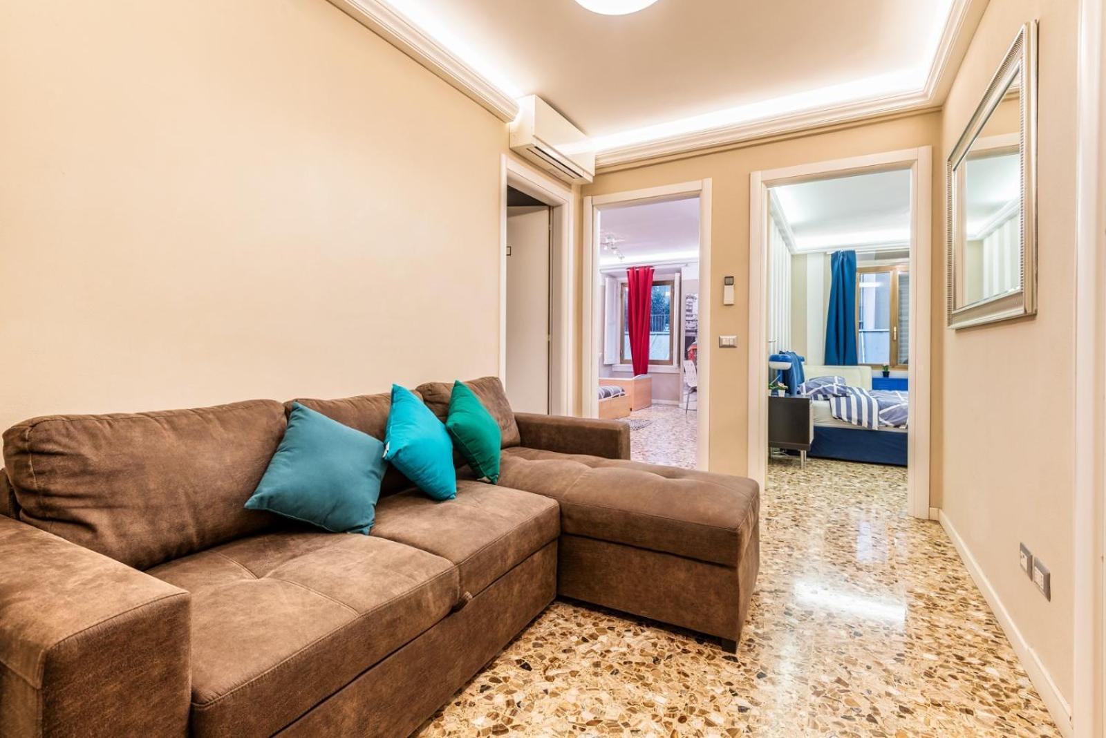 Pt.venezia M1 In50m-duomo10'-stazione 9' * Milano